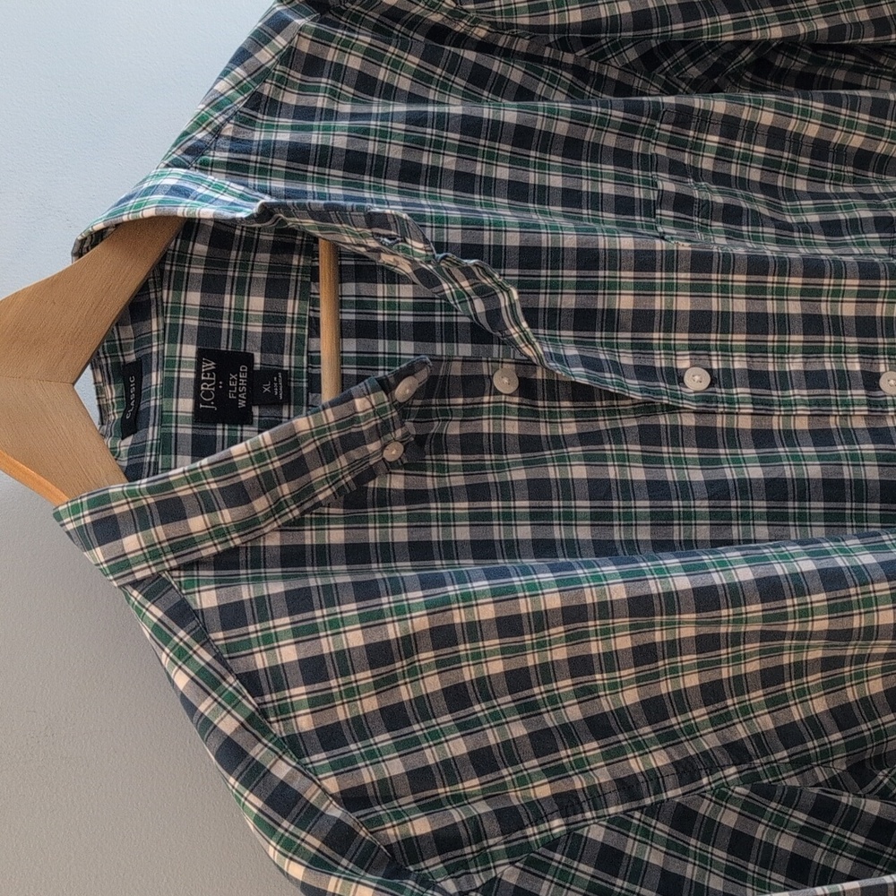 J. Crew Men's XL Classic Fit Flex Washed Long Sleeve Button Down Style #BP969